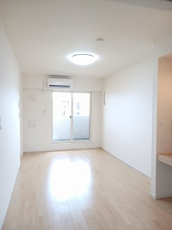 【居間・リビング】 | ネオグレイス | 使いやすいリビングです