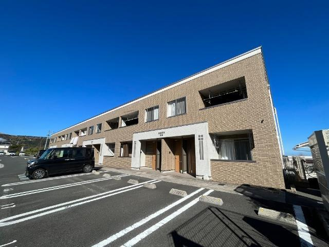 【駐車場】 | ル・シエル御座 | 外観写真（昼）