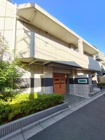 日神デュオステージ王子の外観|植栽もきれいにお手入れされていてオシャレです♪
