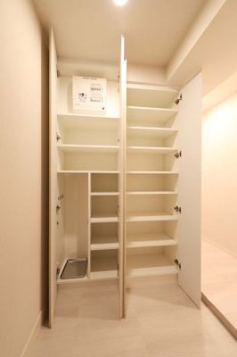 【内装】 | PREMIUM CUBE 大森 TROIS