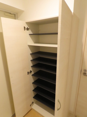 【玄関】 | リブリ・レジデンス三ノ輪