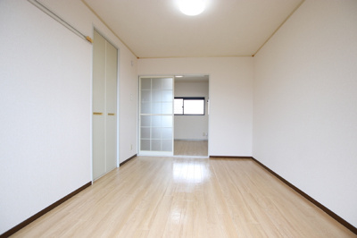 （照明は設備ではありません)