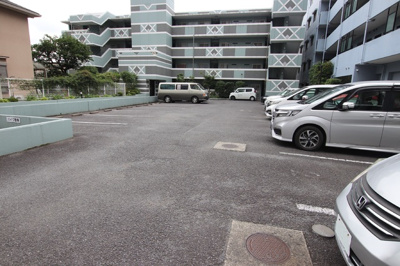 敷地内駐車場（空き確認要）
