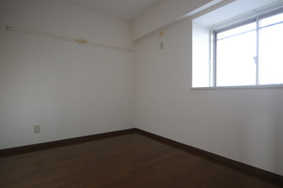 サービスルーム