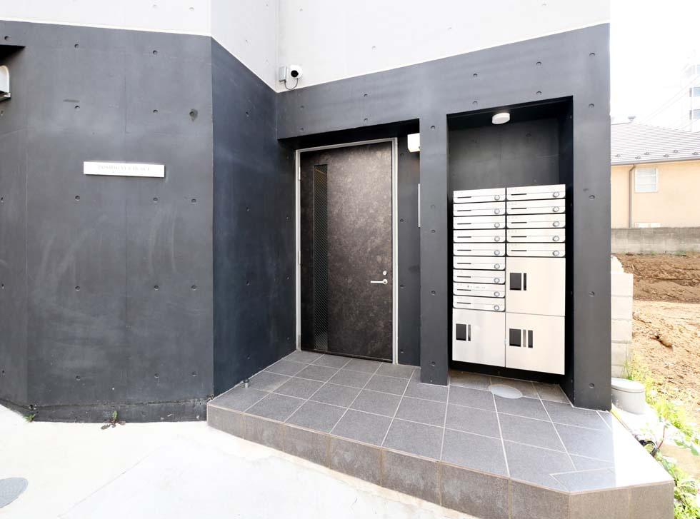 雑司ヶ谷プレイスの外観