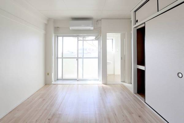 ビレッジハウス磐城3号棟の居間・リビング|ビレッジハウスの同一物件・同一タイプの間取りの写真です