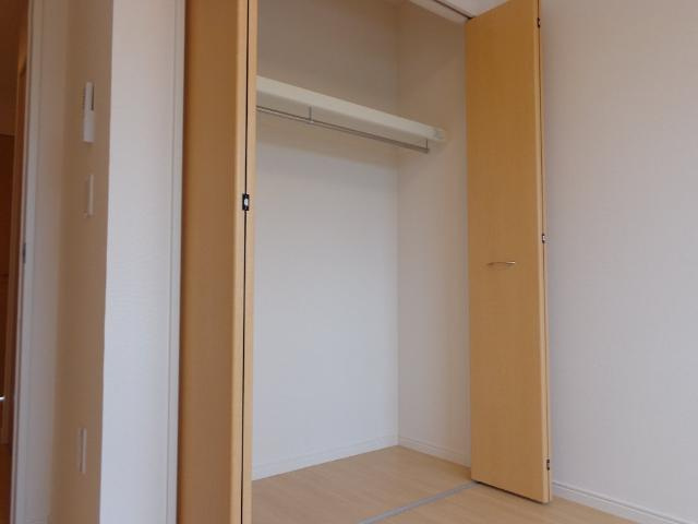 コンフォース矢原の収納|クローゼット