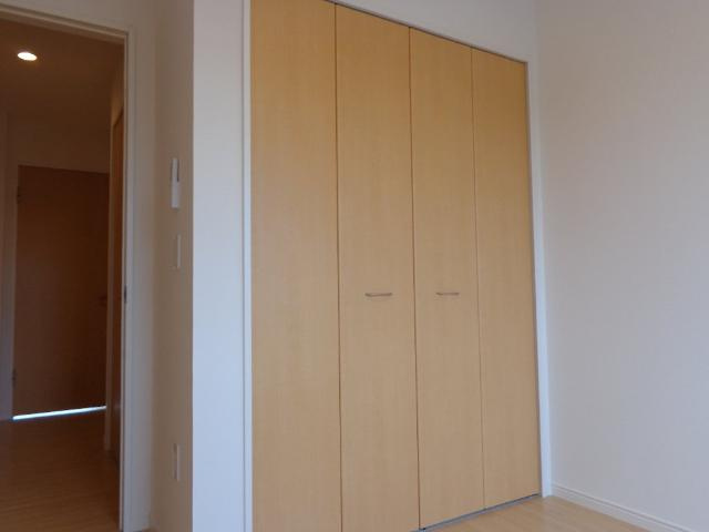 コンフォース矢原の収納|クローゼット