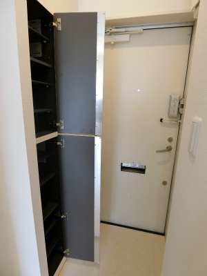 【玄関】 | リブリ・MiiA