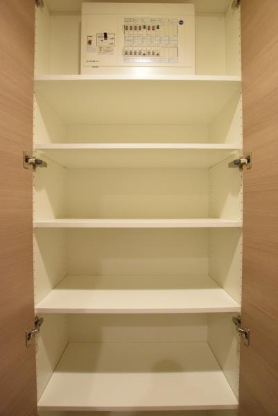 ＢｒｉｌｌｉａＴｏｗｅｒｓ目黒ノースレジデンスの居間・リビング