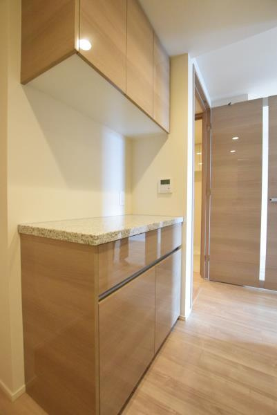 ＢｒｉｌｌｉａＴｏｗｅｒｓ目黒ノースレジデンスの居間・リビング