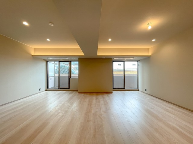 恵比寿ガーデンテラス弐番館の居間・リビング|※写真は同タイプ住戸です。