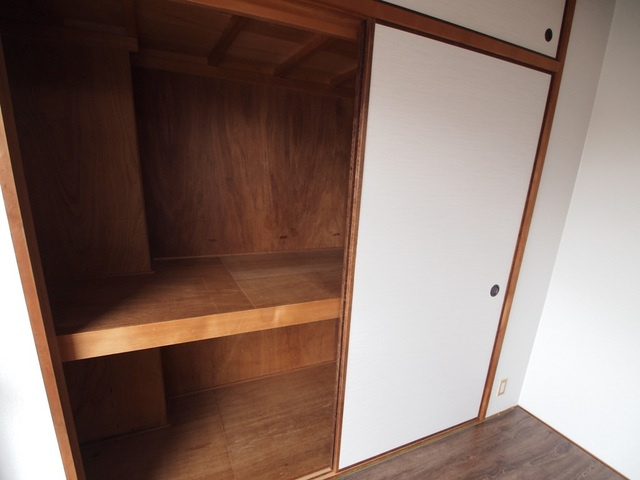 エンブレム王寺の収納