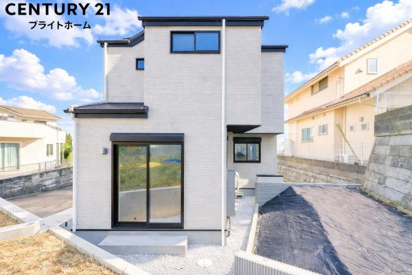 横浜市青葉区榎が丘の新築一戸建の外観|いつでもご案内可能です！
お車でご自宅まで送迎承ります。