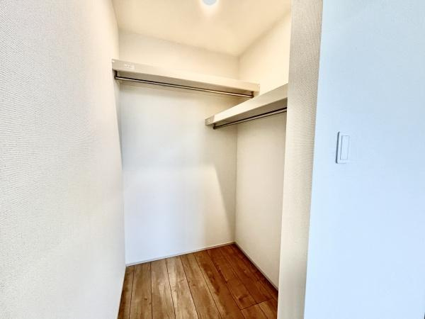 世田谷区南烏山１丁目の新築一戸建の収納