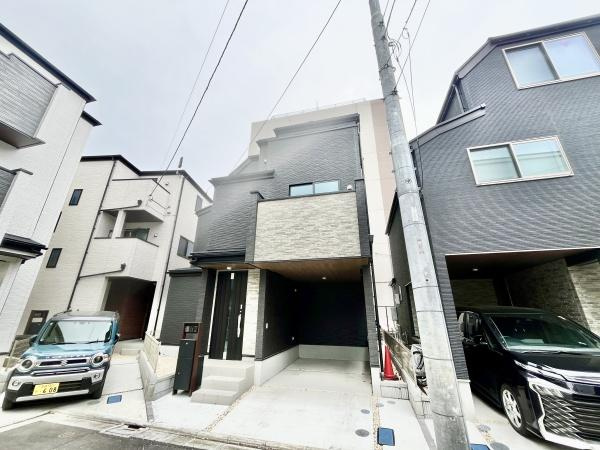 世田谷区南烏山１丁目の新築一戸建の外観