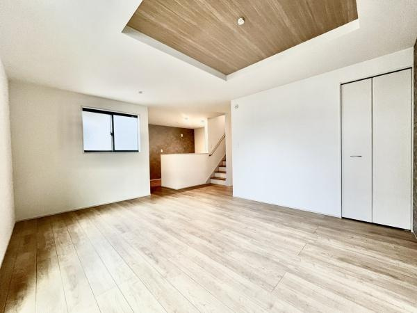 世田谷区南烏山１丁目の新築一戸建の居間・リビング