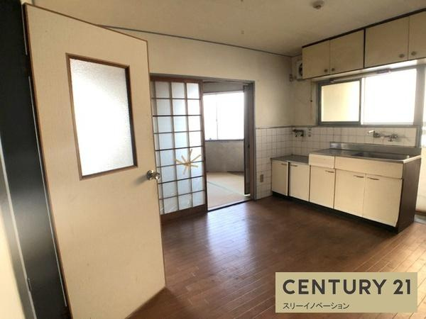 平尾ビルの居間・リビング