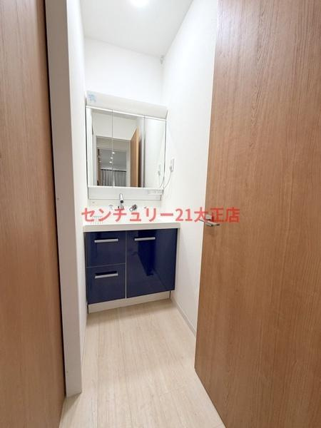 大正区鶴町1丁目中古戸建の洗面所