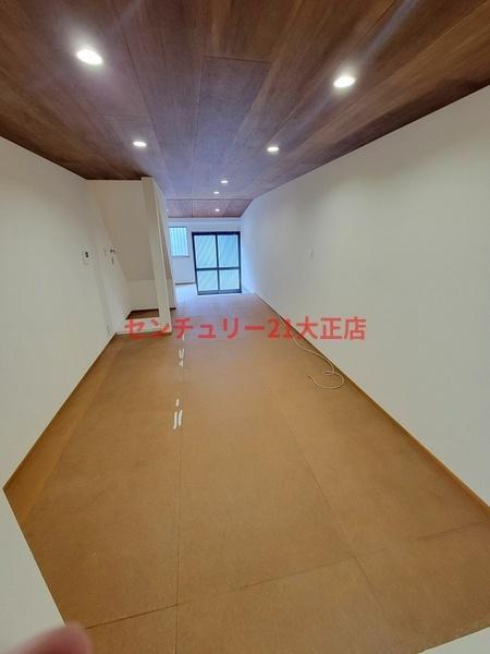 南恩加島3丁目貸家の居間・リビング