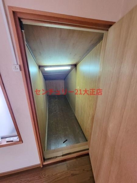 南恩加島3丁目貸家の収納