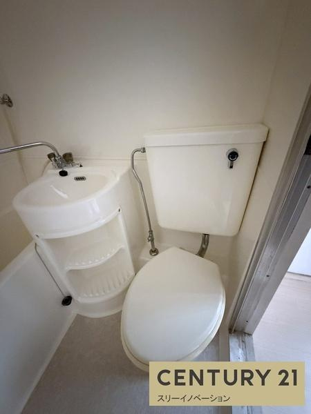 サントピア泉尾のトイレ|★お掃除楽々のユニットバス★