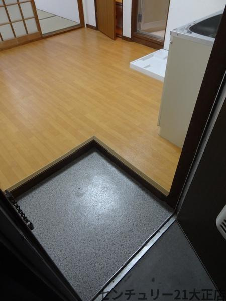 大正ハイツ　の玄関