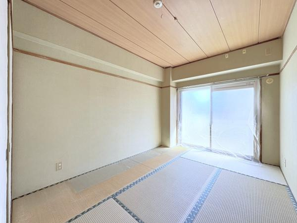 サンパレス下永谷の和室