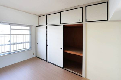 【収納】 | ビレッジハウス柏原3号棟 | ビレッジハウスの同一物件・同一タイプの間取りの写真です