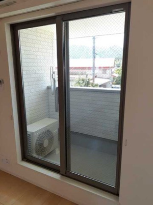 【バルコニー】 | ミニョン　プラス１