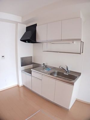 【キッチン】 | ラブリーコート