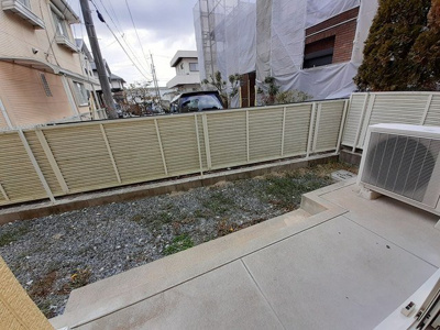 【庭】 | ヴェルサン・アベニュⅡ