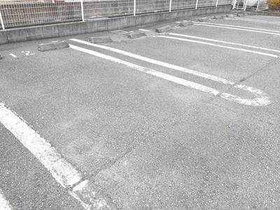 【駐車場】 | ヴェルサン・アベニュⅡ