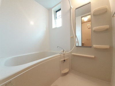 【浴室】 | ヴェルサン・アベニュⅡ