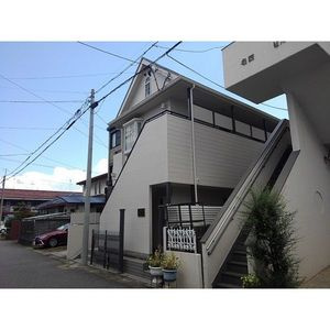 パイン西春の外観