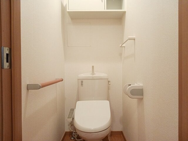 ＦＯＵＲ　ＳＥＡＳＯＮＳ　Ｂのトイレ|落ち着いたトイレです