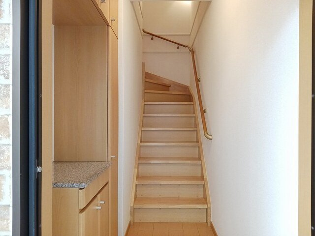 ＦＯＵＲ　ＳＥＡＳＯＮＳ　Ｂの玄関|玄関です