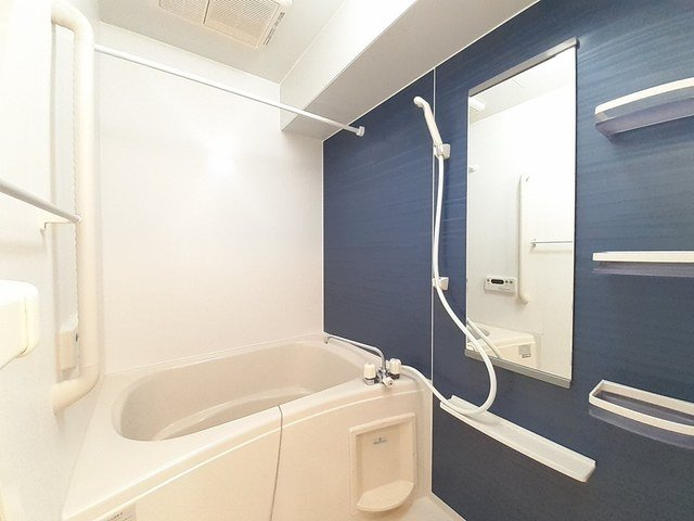 グランデの浴室|お風呂で日々の疲れを落としましょう