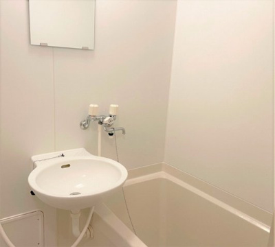 【浴室】 | レオパレスチェリーハウス