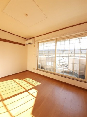 【内装】 | ミストラル