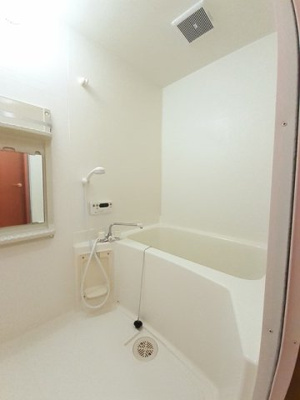 【浴室】 | ミストラル