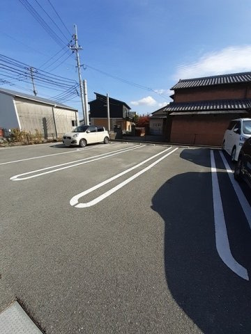 【駐車場】 | モンブリッチ　ＮＳ・Ｎ