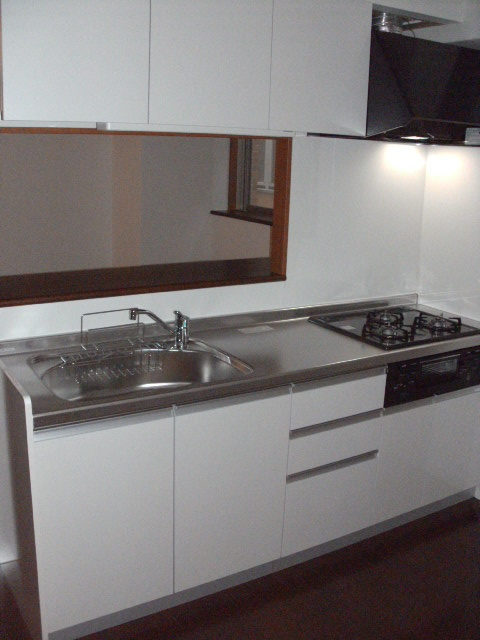 ルミエール苗代のキッチン|システムキッチン☆シンクも広いですよ♪