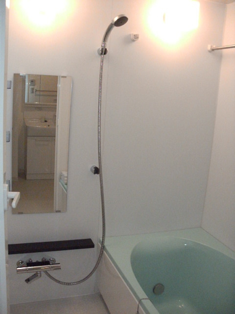 ルミエール苗代の浴室|追焚機能・浴室乾燥機付浴室です☆☆