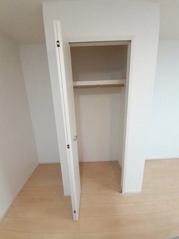 ヴィラ　フレグラントの収納