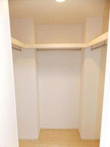 レジデンス　ミモザの収納