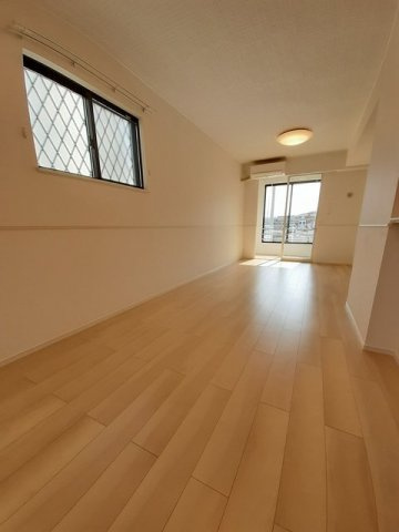 【居間・リビング】 | クイーン