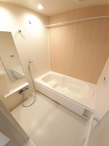 【浴室】 | クイーン