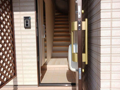 【玄関】 | 春告鳥（ウグイス）