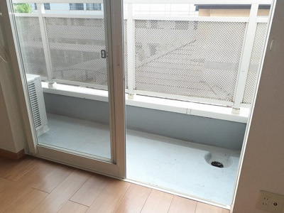 【バルコニー】 | コンフィデンス・コート